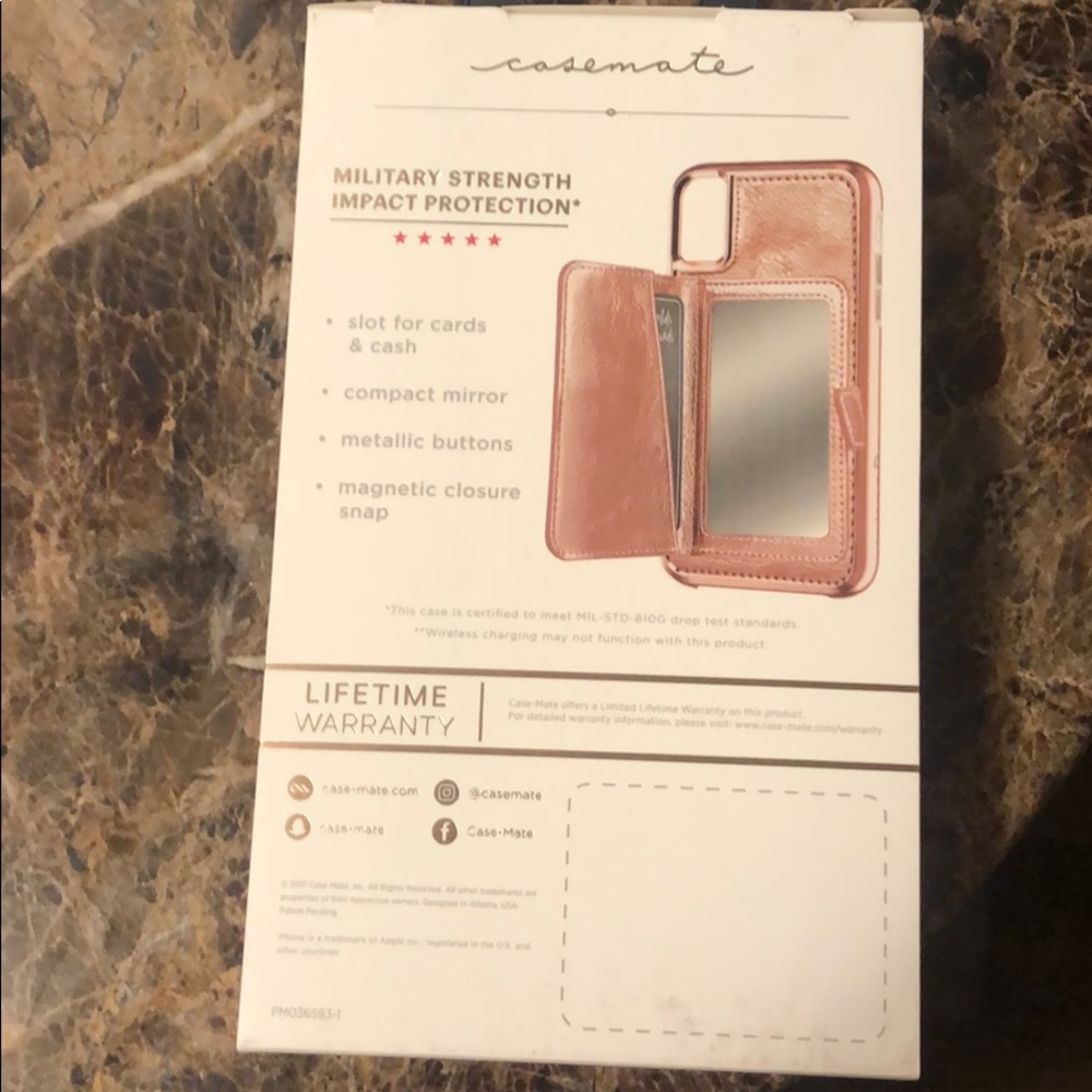 Compact Mirror Case - Picture 2 of 2